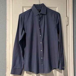 Dressy men’s shirt